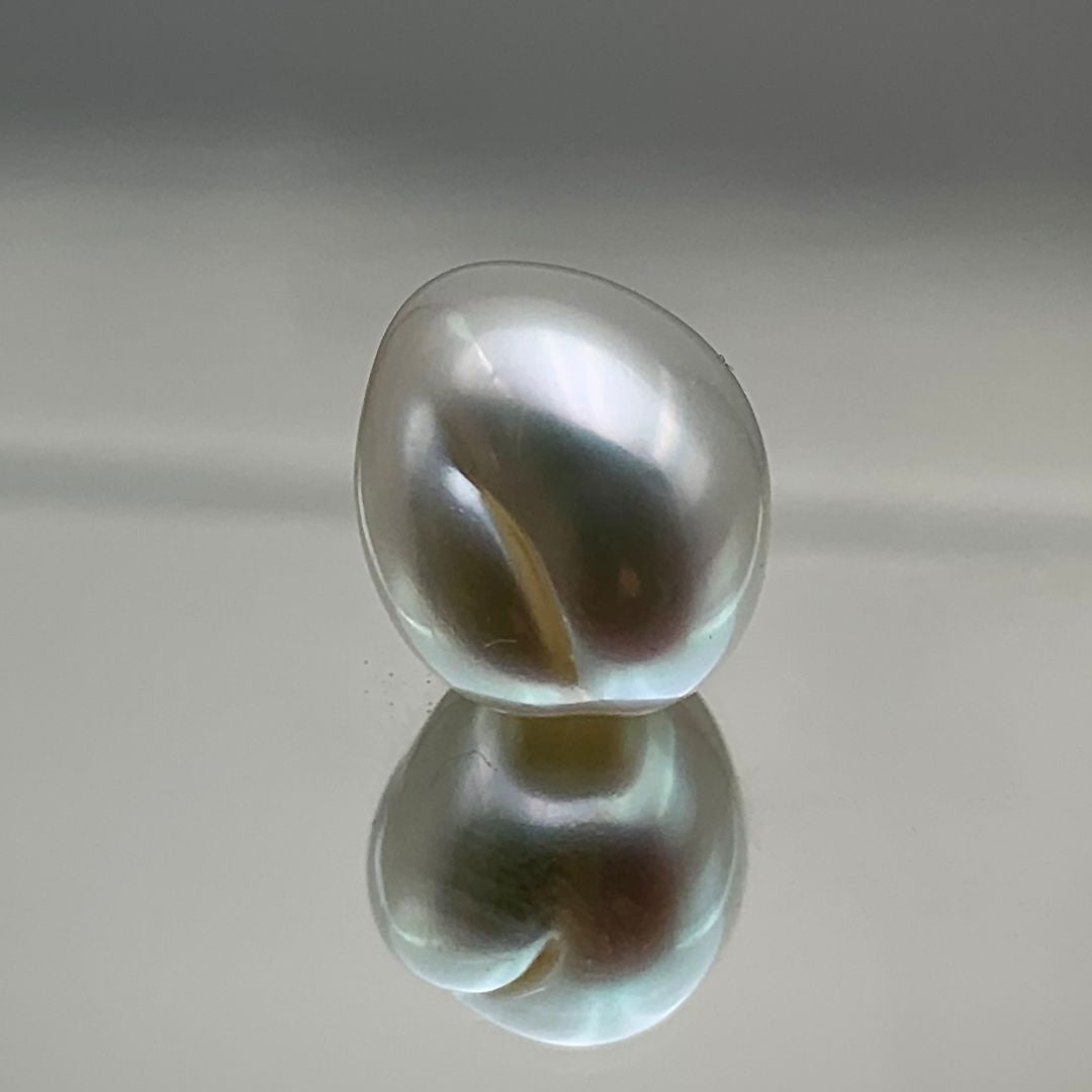 Natural Keshi Pearl – 14.05 Carats | Freeform Baroque | SKU: LSOOBH1KP0ASG0008 | Astrogems India