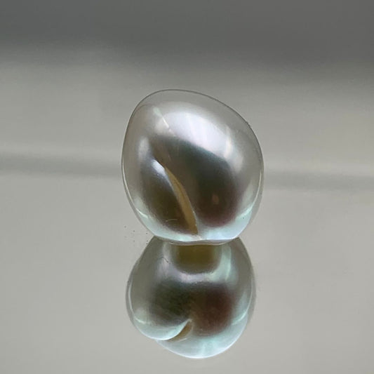 Natural Keshi Pearl – 14.05 Carats | Freeform Baroque | SKU: LSOOBH1KP0ASG0008 | Astrogems India