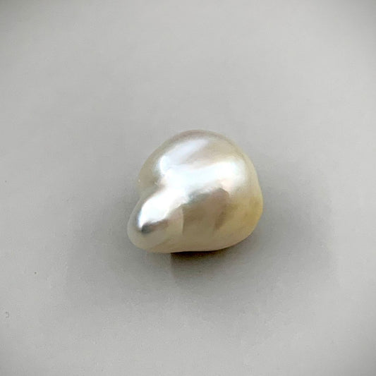 Natural Keshi Pearl – 12.70 Carats | Freeform Baroque | SKU: LSOOBE4KP0ASG0007 | Astrogems India